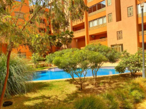 Superbe appartement en résidence avec piscines